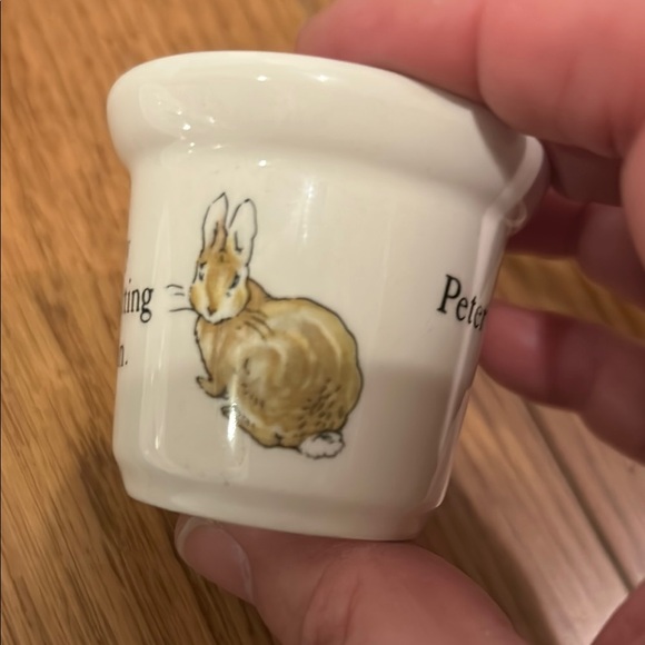 Wedgwood Peter Rabbit Kids Dinnerware Set - White and Multicolor - Picture 9 of 11